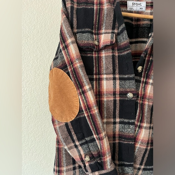 Stoic vintage inspired Shacket flannel with elbow pads - Picture 5 of 7